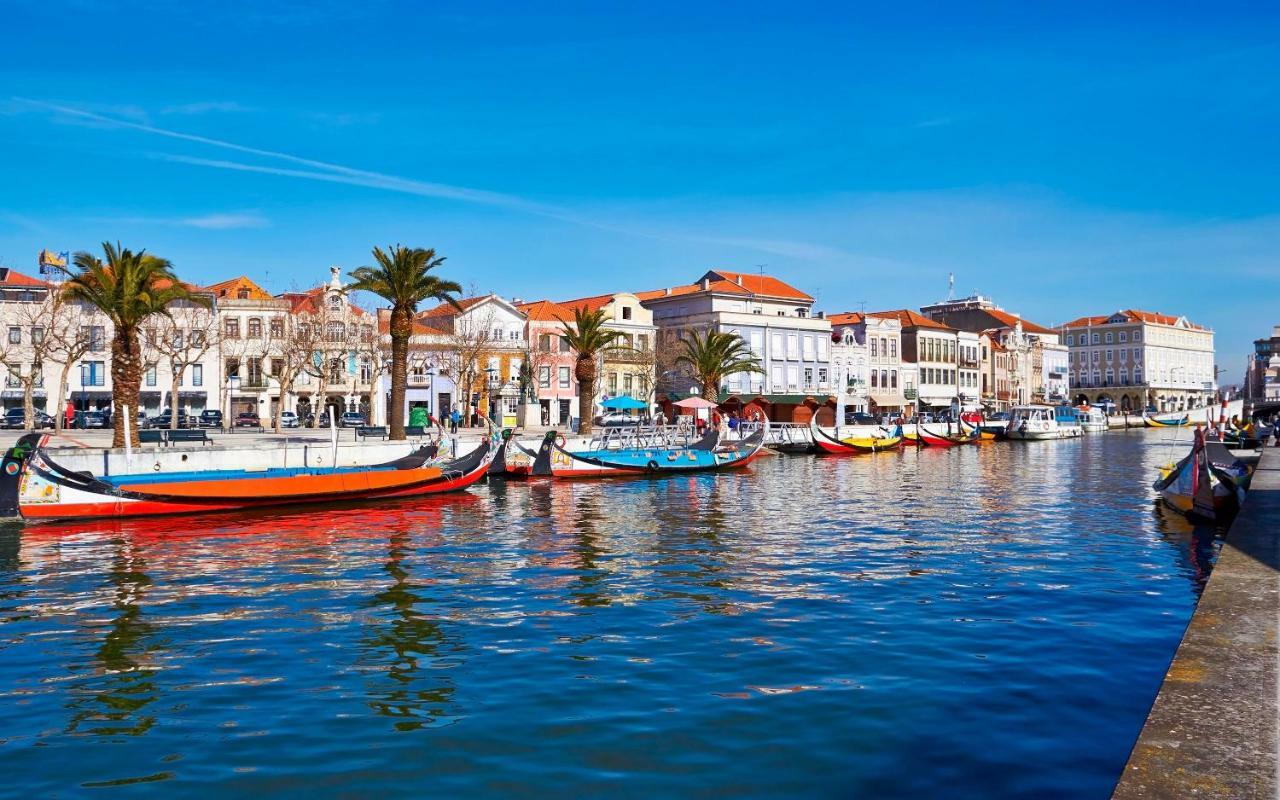 Central Tiled Apartment Aveiro Eksteriør billede